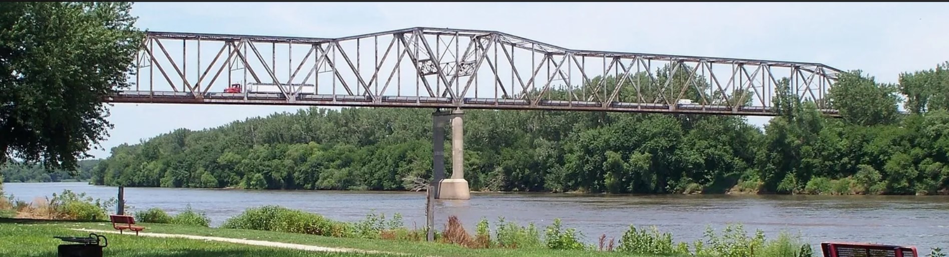 Bellevue GAR Memorial Bridge